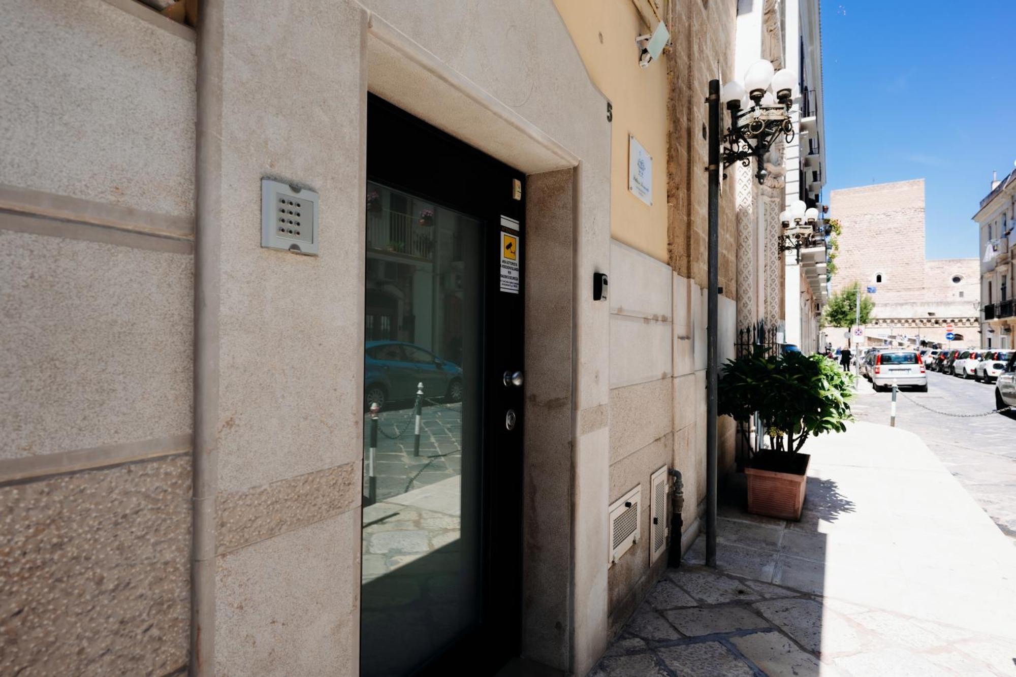 Palazzo Boemondo Bari Exterior photo